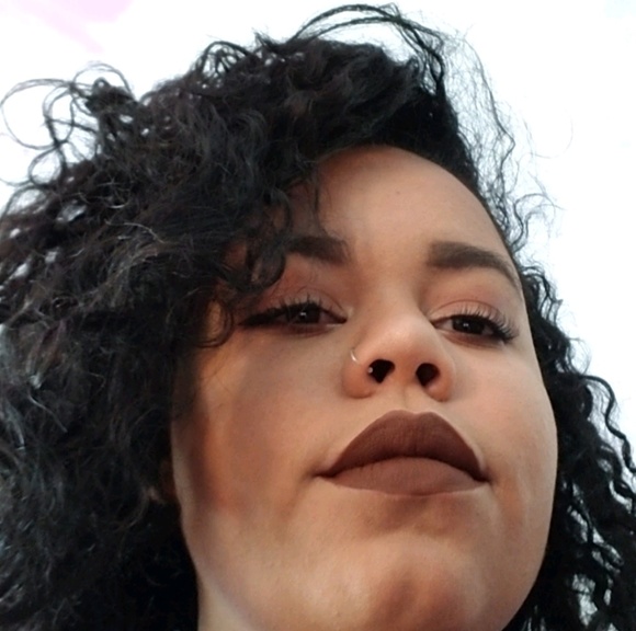 Meet your Posher, Clarice - Picture 1 of 1